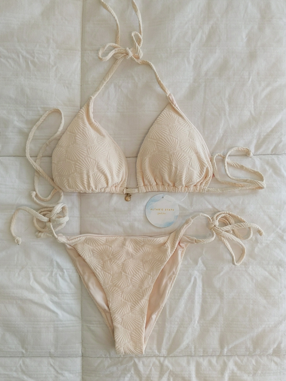 NWT Altar'd State Textured Triangle Bikini Top | M